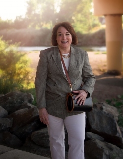 Saundra - Registered Dental Hygienist