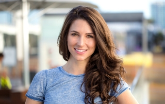 Beautiful woman with great eyes.