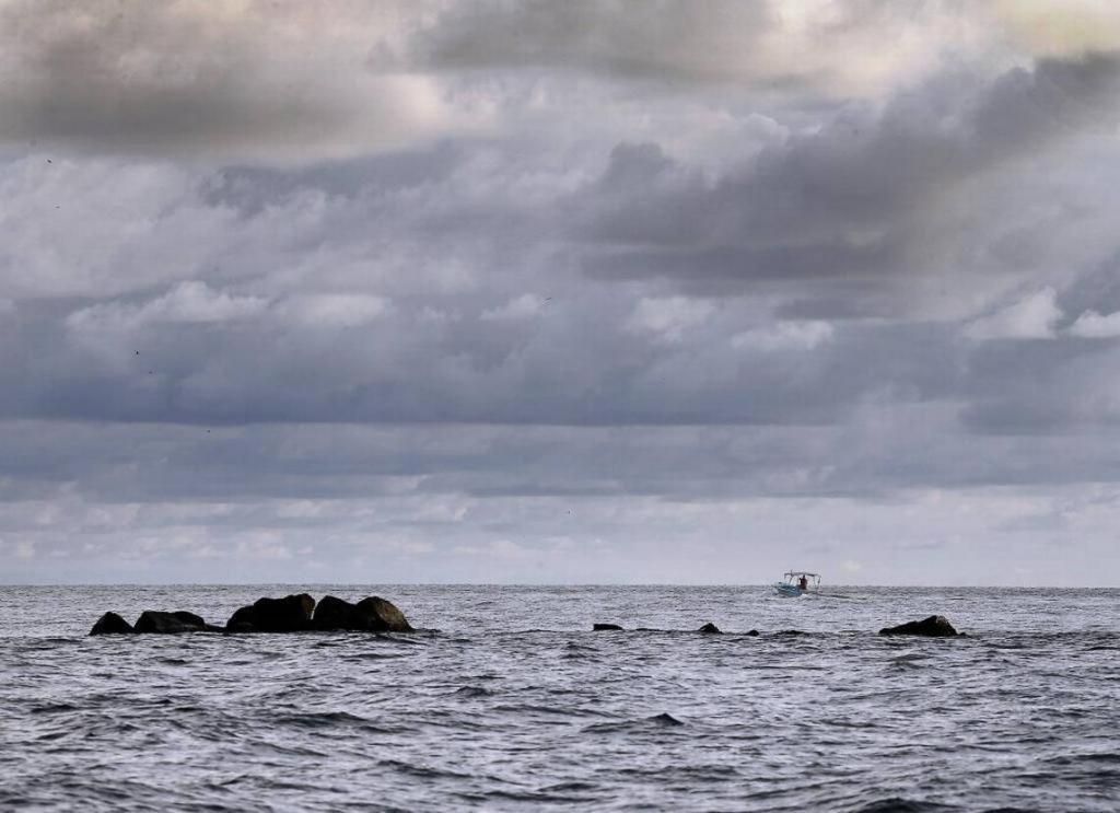 Miami Herald Two Dead Following Serious Boat Crash at Miami Beach