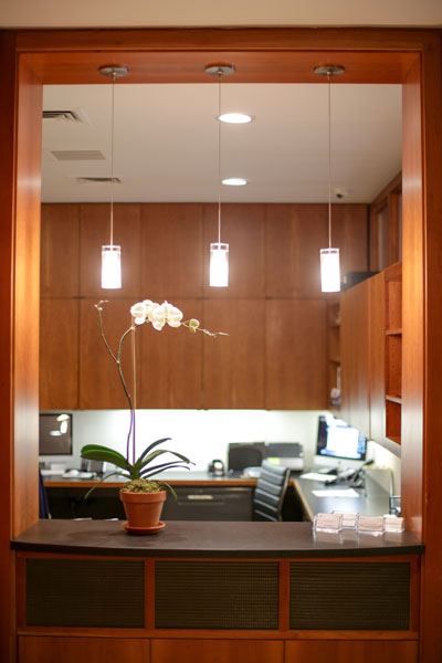 FrontDesk-JoshuaBHymanPlastic%26ReconstructiveSurgery-ParkAve-NYC.jpg