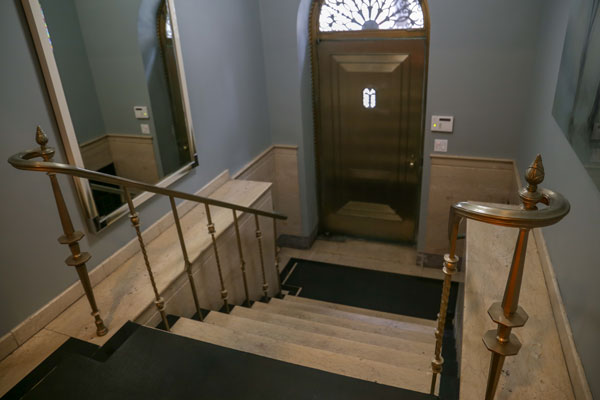 OfficeEntryway-JoshuaBHymanPlastic%26ReconstructiveSurgery-ParkAve-NYC.jpg