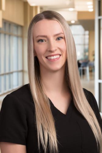 Halee – Hygienist